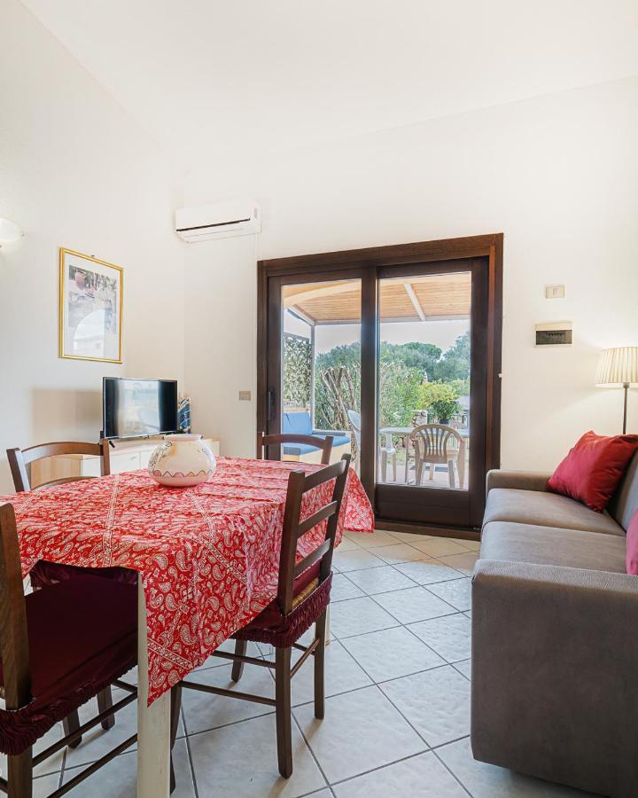 Ambra Holiday Rooms San Teodoro  Exterior foto